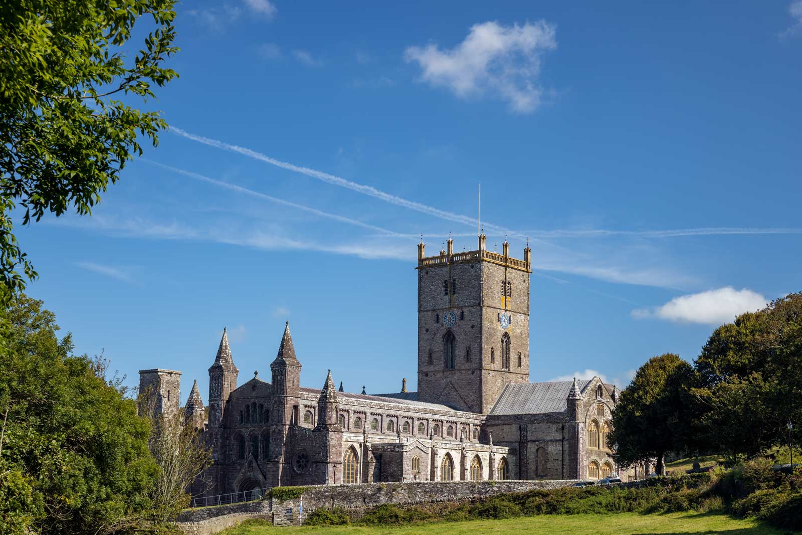places to visit in wales st davids cathedral