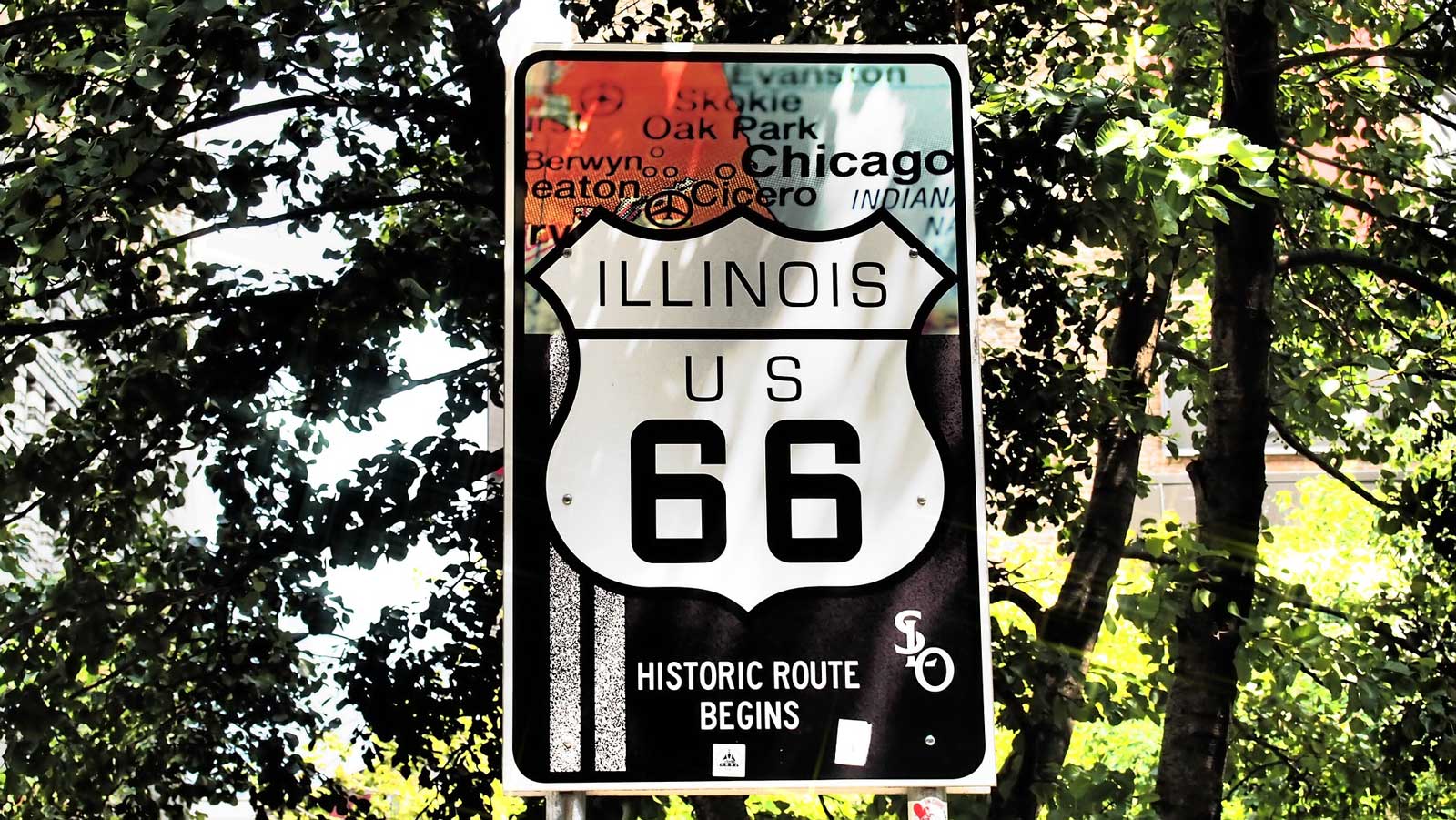 chicago sign historic route 66 road trip starting point